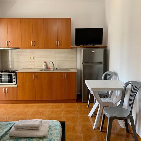 Apartmán Vaso Apts Sarandë Exteriér fotografie